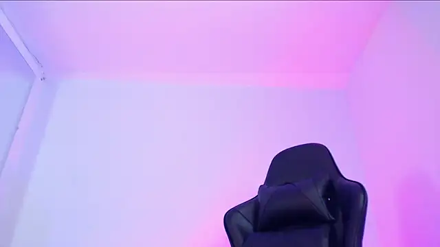 Snapshot of _Odette__ chatting on 12/01/24, 04:29 Odette online show from 12/01/24, 04:29