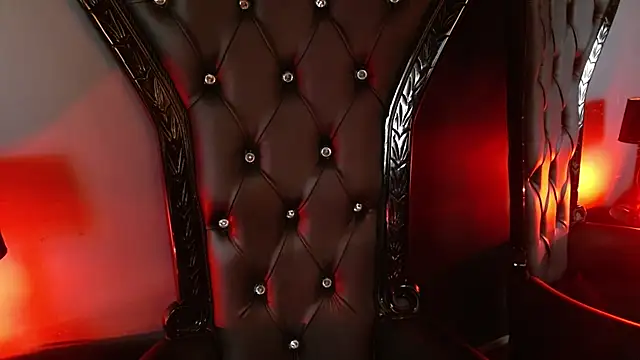 Snapshot of _Odette__ chatting on 01/07/25, 03:54 Odette online show from 01/07/25, 03:54