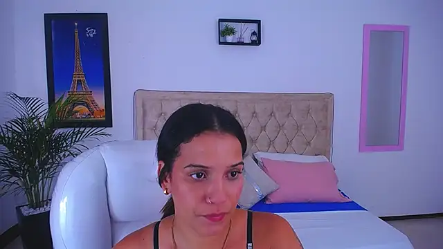 Snapshot of Chiqui_milk_ chatting on 01/24/25, 10:41 Chiqui milk  online show from 01/24/25, 10:41