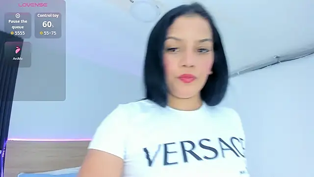 Snapshot of Chiqui_milk_ chatting on 09/24/25, 06:44 Chiqui milk  online show from 09/24/25, 06:44