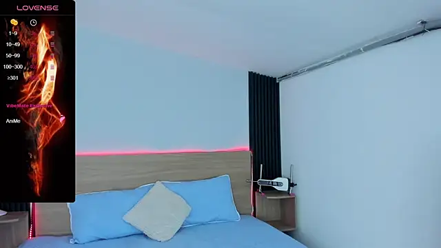 Snapshot of Chiqui_milk_ chatting on 11/17/25, 06:57 Chiqui milk online show from 11/17/25, 06:57