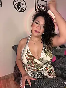 Snapshot of miss_grace_01 chatting on 01/19/25, 03:50 miss grace 01 online show from 01/19/25, 03:50
