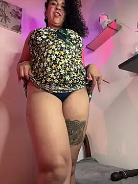 Snapshot of miss_grace_01 chatting on 03/20/25, 02:40 miss grace 01 online show from 03/20/25, 02:40