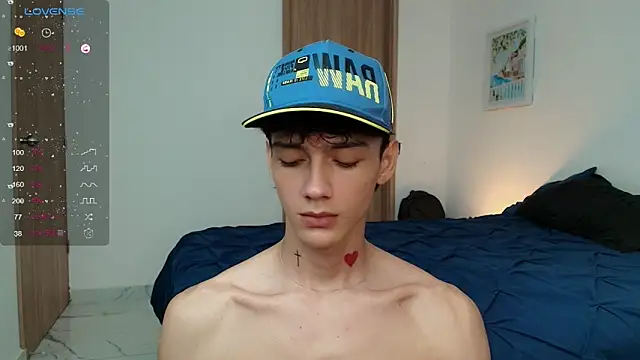 Snapshot of badboy_one_ chatting on 11/09/25, 08:40 badboy one online show from 11/09/25, 08:40