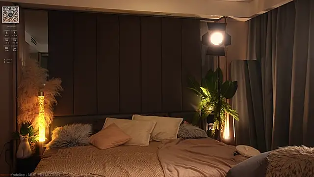 Snapshot of LinaKinky chatting on 10/09/25, 08:12 LinaKinky online show from 10/09/25, 08:12