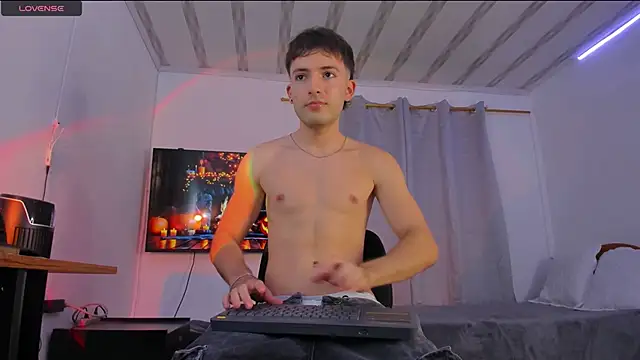 bower and colucci online show from 10/29/25, 11:17