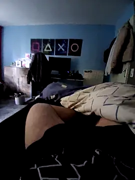 joel43278 online show from 10/21/25, 02:51