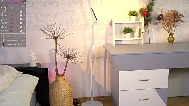 happywhores online show from 01/04/25, 03:50