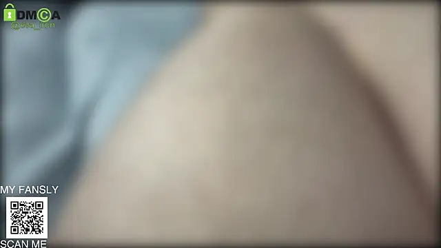 Snapshot of evairon_couple chatting on 12/08/24, 09:19 evairon couple online show from 12/08/24, 09:19