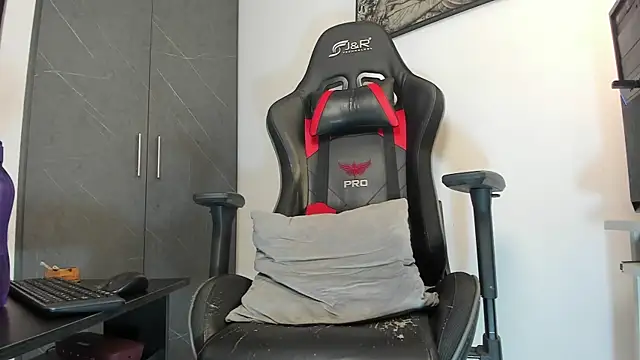 sergiio mesa27 online show from 10/05/25, 02:10