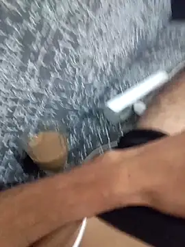 Kurtsikicixh online show from 10/23/25, 12:10