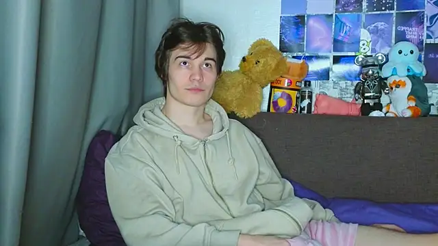 Snapshot of pepedastro chatting on 11/09/25, 04:33 pepedastro online show from 11/09/25, 04:33