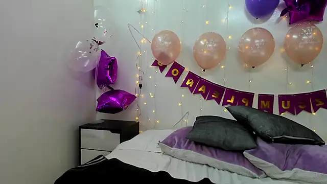 miel gomez online show from 12/10/24, 05:33