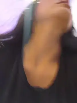 miel gomez online show from 11/28/25, 08:22