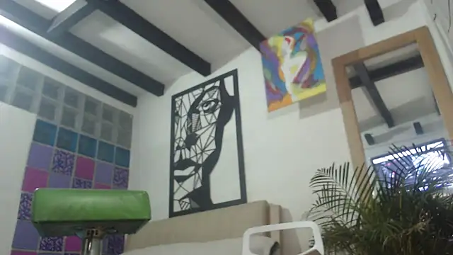 thirstymoonxx online show from 05/27/26, 04:31