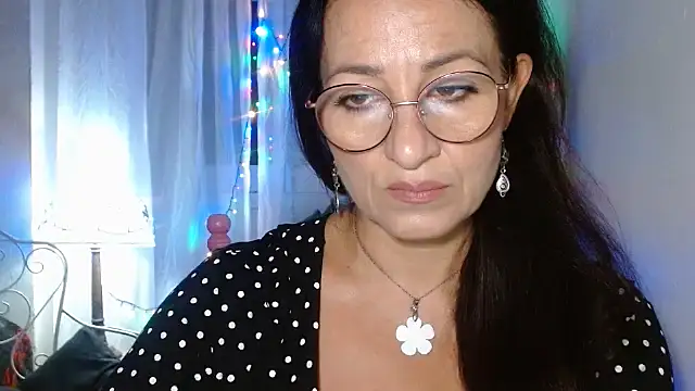 KeisyNeonX online show from 10/03/25, 07:33