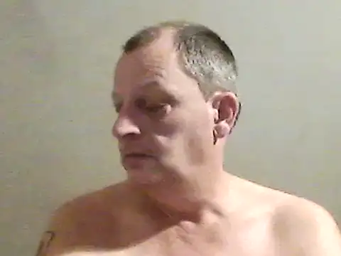 chubbybear2cum online show from 12/25/24, 11:10