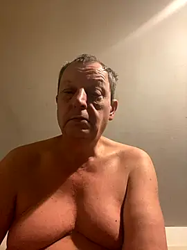 chubbybear2cum online show from 10/06/25, 07:06