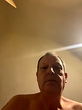 chubbybear2cum online show from 10/27/25, 09:52