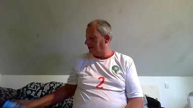 chubbybear2cum online show from 07/27/26, 07:10
