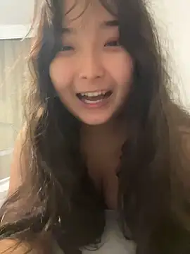 cutie mio online show from 12/16/24, 06:05