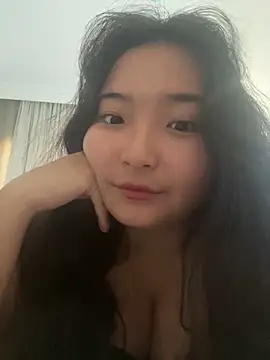cutie mio online show from 12/22/24, 12:38