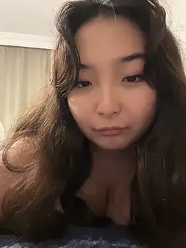 cutie mio online show from 12/29/24, 07:22