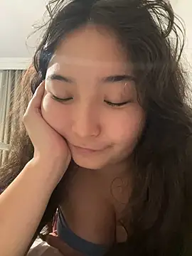 cutie mio online show from 01/15/25, 03:29