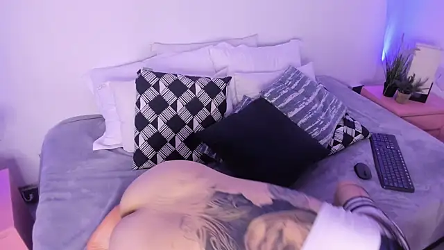 Grace Duppon online show from 12/10/24, 10:37