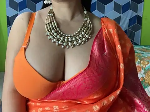 Snapshot of Aishwarya_101_ chatting on 12/26/24, 02:16 Aishwarya 101 online show from 12/26/24, 02:16