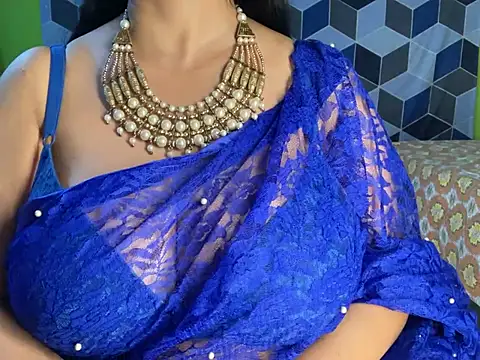 Snapshot of Aishwarya_101_ chatting on 03/16/25, 04:09 Aishwarya 101 online show from 03/16/25, 04:09
