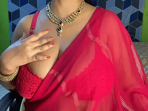 Snapshot of Aishwarya_101_ chatting on 03/17/25, 06:42 Aishwarya 101 online show from 03/17/25, 06:42