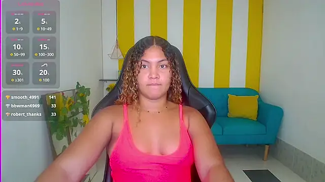 Snapshot of Cristal_War chatting on 11/22/25, 11:26 Cristal War online show from 11/22/25, 11:26