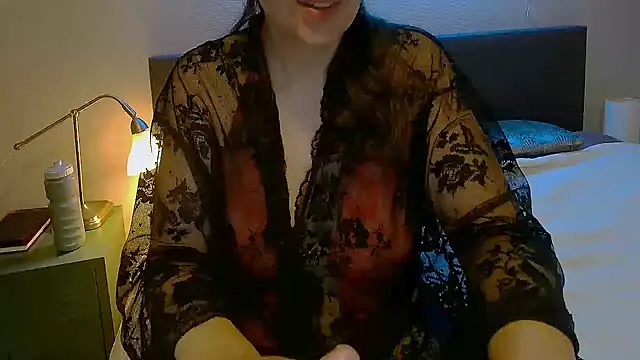 Ella Next Door online show from 02/02/25, 10:28