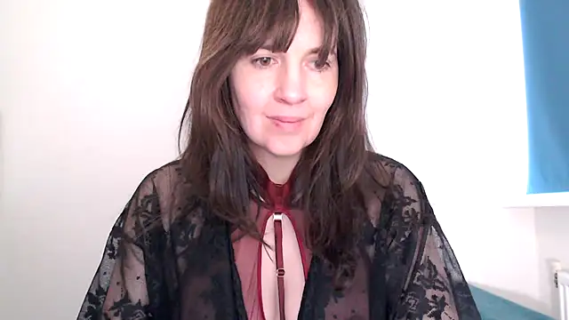 Snapshot of Ella_Next_Door chatting on 02/22/26, 11:09 Ella Next Door online show from 02/22/26, 11:09