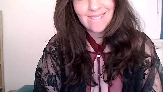 Snapshot of Ella_Next_Door chatting on 02/22/26, 11:25 Ella Next Door online show from 02/22/26, 11:25