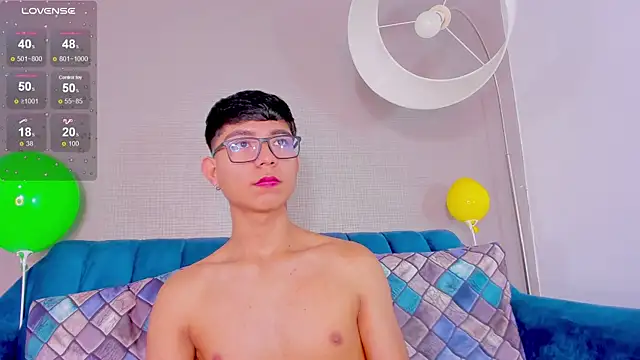 CodyTwink online show from 01/10/25, 01:52
