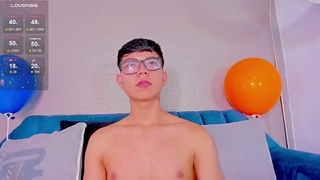 CodyTwink online show from 01/18/25, 04:21