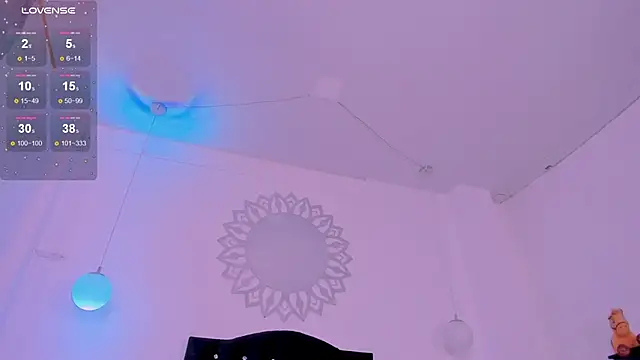 Snapshot of CodyTwink chatting on 11/12/25, 02:06 CodyTwink online show from 11/12/25, 02:06