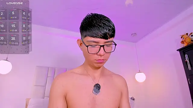 CodyTwink online show from 06/05/26, 01:50