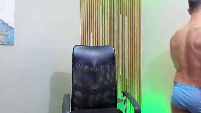 Polo and Paul online show from 03/21/25, 11:45