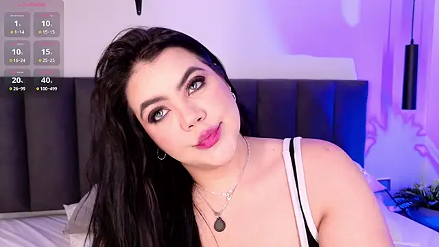 Snapshot of Harmonybabe_ chatting on 11/15/25, 07:43 Harmonybabe online show from 11/15/25, 07:43