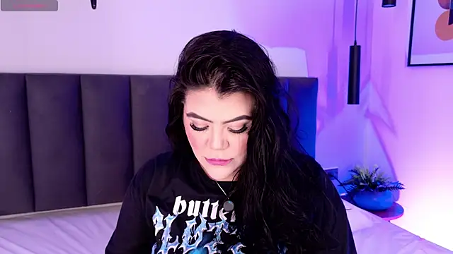 Snapshot of Harmonybabe_ chatting on 11/28/25, 07:38 Harmonybabe online show from 11/28/25, 07:38