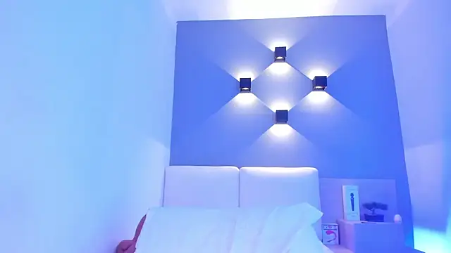 Snapshot of aisha_h_ chatting on 01/24/25, 01:03 aisha h online show from 01/24/25, 01:03