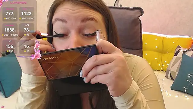 Snapshot of Nataly_cute chatting on 02/21/25, 08:05 Nataly cute online show from 02/21/25, 08:05