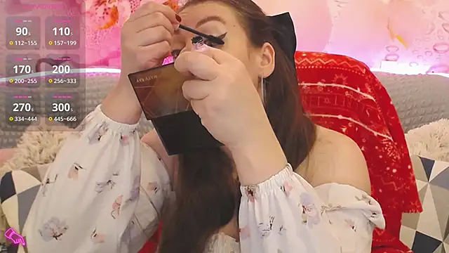 Snapshot of Nataly_cute chatting on 10/02/25, 06:15 Nataly cute online show from 10/02/25, 06:15