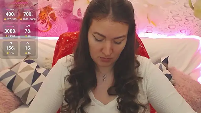 Snapshot of Nataly_cute chatting on 10/17/25, 06:32 Nataly cute online show from 10/17/25, 06:32