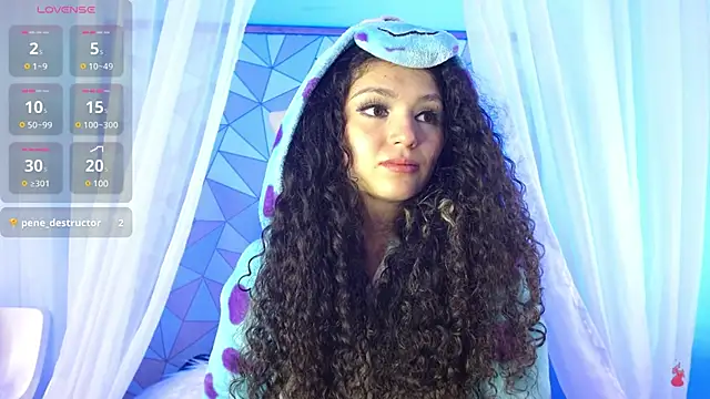 Snapshot of mapelove chatting on 01/31/25, 08:54 mapelove online show from 01/31/25, 08:54