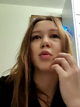 Snapshot of _AnMiss_ chatting on 02/14/25, 01:40  AnMiss  online show from 02/14/25, 01:40