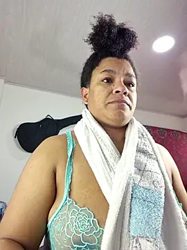 Snapshot of Selket11 chatting on 12/01/25, 01:27 Selket11 online show from 12/01/25, 01:27